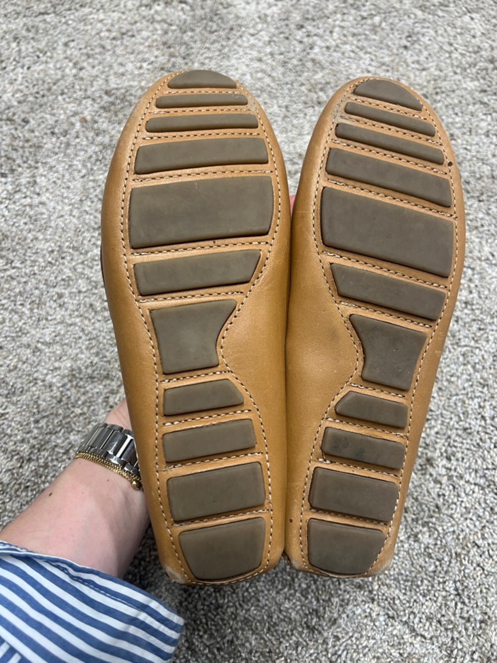 Leather driving moccasin loafer Women’s Classic Leather Boat Shoes - Tan - Picture 5 of 8